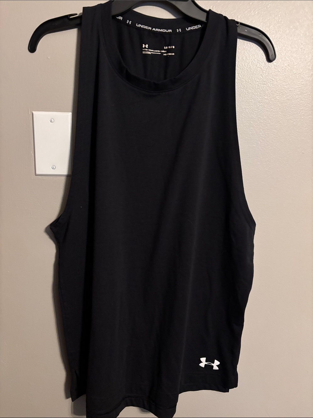Under Armour Black Athletic men’s Muscle Tank with White Logo on back